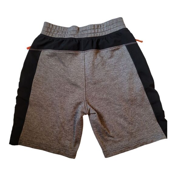 Under Amour Terry shorts - Picture 4 of 15